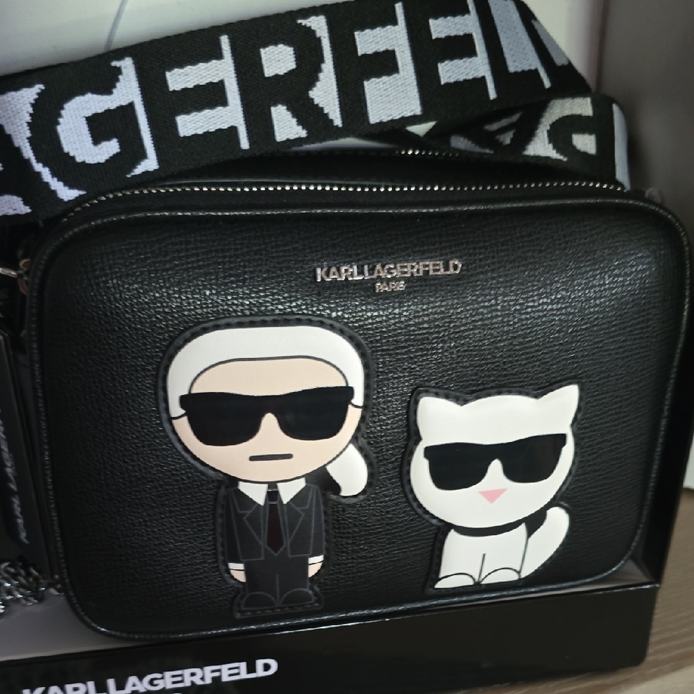 Karl Lagerfeld Black Camera Bag & Cat Keychain Set - Black & White Gift Set ❤️ - Picture 5 of 14